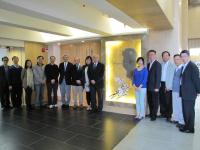 (from left) Mr. Andrew Lau, Prof. Heng Pheng-ann, Prof. Dinky Lau, Prof. Kwan Kin-ming, Prof. Victor Lau, Prof. Wong Wing-shing, Prof. Vincent Lee, Miss Regina Tse (Student representative of Catering, High Table and Cultural Dining sub-committee), Master Samuel Sun, Miss Yuen Hong-wing (Secretary of Representative Council of SU), Prof. Wong Kam-bo, Prof. Albert Leung, Prof. Zhou Jian-yu and Mr. Billy Tam
